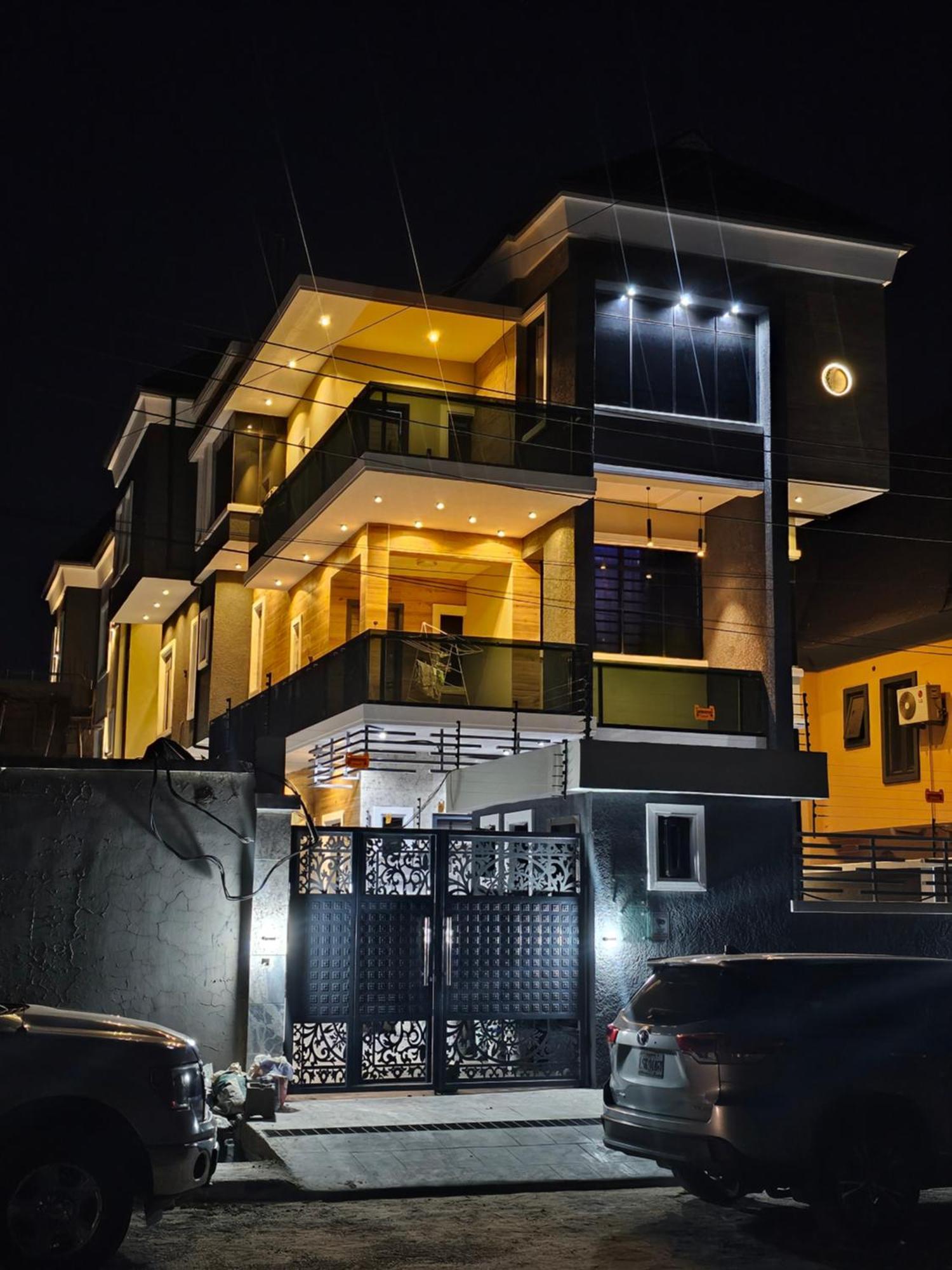 Sapphire Residences By Crystal Magodo Ikeja Exterior photo