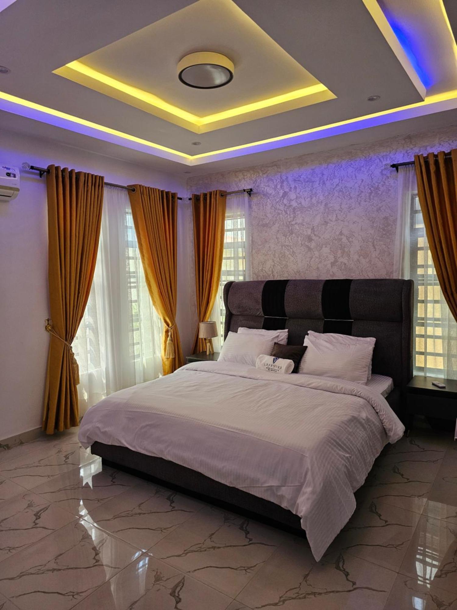 Sapphire Residences By Crystal Magodo Ikeja Exterior photo
