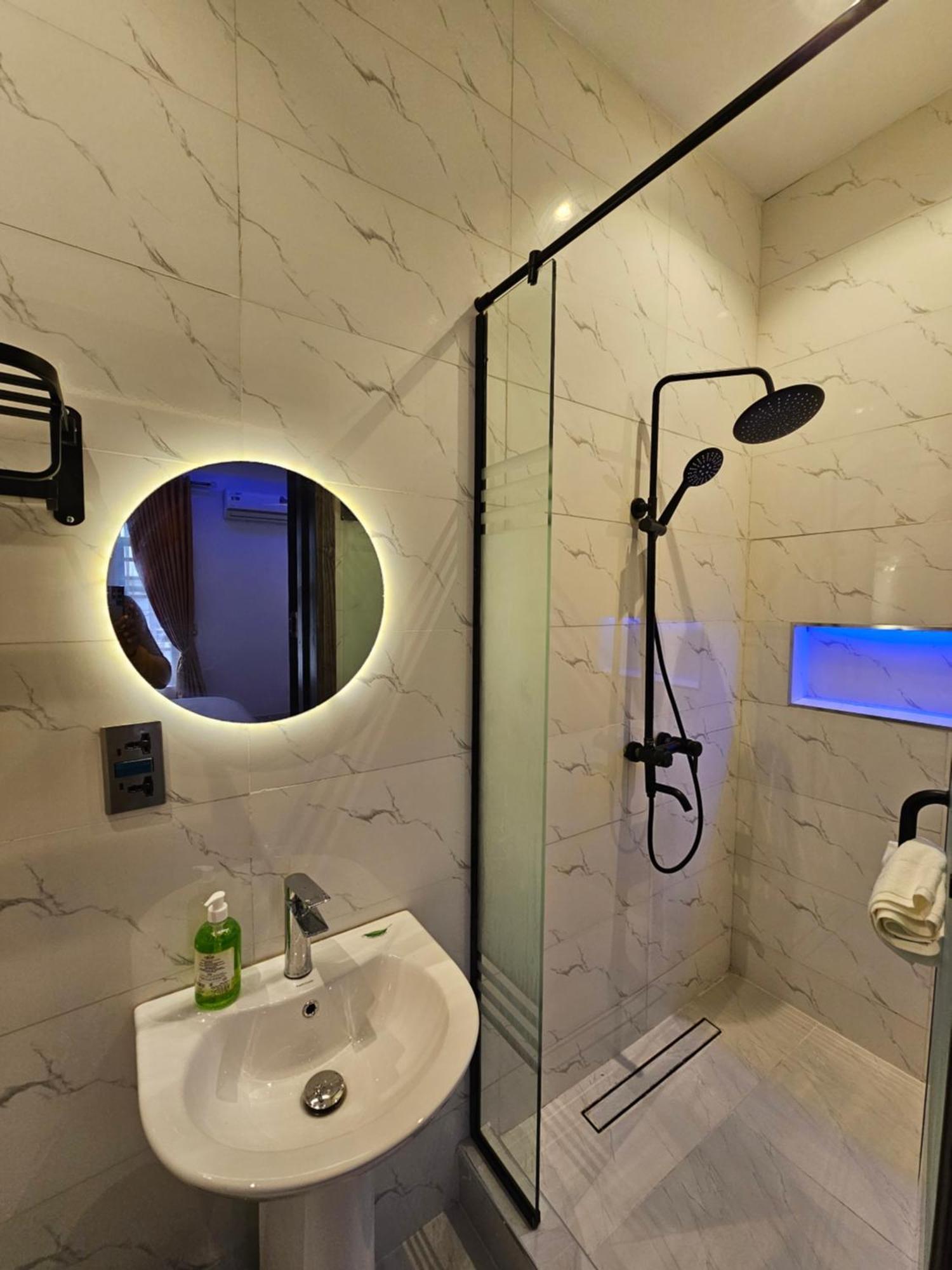 Sapphire Residences By Crystal Magodo Ikeja Exterior photo